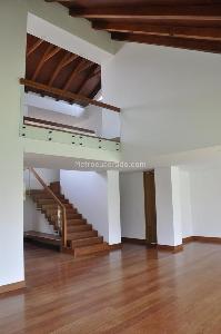 Casa de 4 alcobas en venta en San Jose De Bavaria, Bogotá, 470 m² · foto 6 de 19