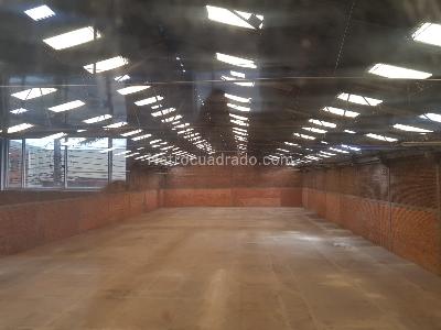 Bodega en Arriendo, MONTEVIDEO, Bogotá D.C.