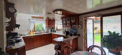Casa de 3 alcobas en venta en San Jose De Bavaria, Bogotá, 400 m² · foto 2 de 16