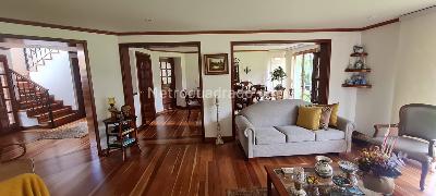 Casa de 3 alcobas en venta en San Jose De Bavaria, Bogotá, 400 m² · foto 3 de 16