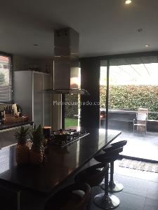 Casa de 5 alcobas en venta en Hacienda San Simon, Bogotá, 550 m² · foto 1 de 20