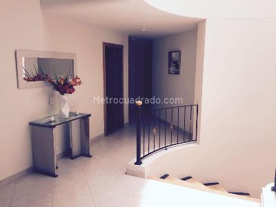 Casa de 4 alcobas en venta en Sabana Floresta, Bogotá, 570 m² · foto 4 de 20