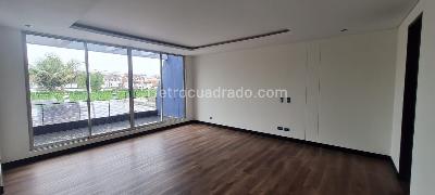 Casa de 4 alcobas en venta en San Jose De Bavaria, Bogotá, 430 m² · foto 11 de 19