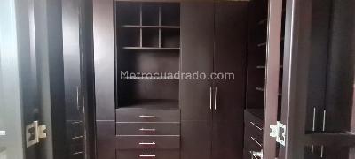 Casa de 4 alcobas en venta en San Jose De Bavaria, Bogotá, 430 m² · foto 13 de 19
