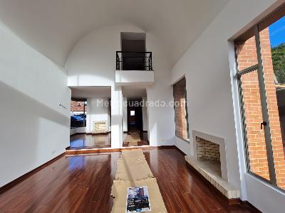 Casa de 4 alcobas en venta en San Jose De Bavaria, Bogotá, 420 m² · foto 10 de 20