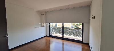 Casa de 4 alcobas en venta en Hacienda San Simon, Bogotá, 400 m² · foto 8 de 18