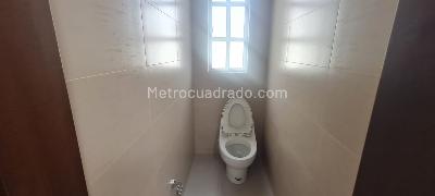 Casa de 4 alcobas en venta en Hacienda San Simon, Bogotá, 480 m² · foto 17 de 19