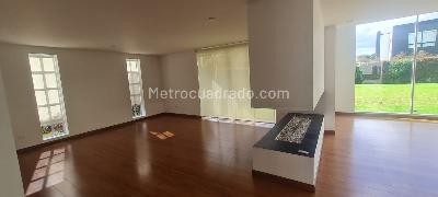 Casa de 4 alcobas en venta en Hacienda San Simon, Bogotá, 480 m² · foto 8 de 19