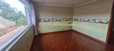 Casa de 4 alcobas en venta en Bogota| San Jose De Bavaria, Bogotá, 400 m² · foto 5 de 17