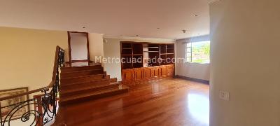 Casa de 4 alcobas en venta en Bogota| San Jose De Bavaria, Bogotá, 400 m² · foto 8 de 17