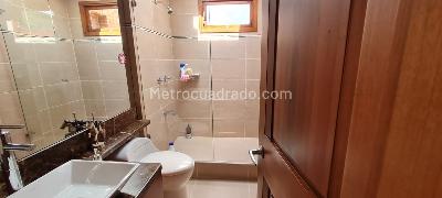 Casa de 4 alcobas en venta en San Jose De Bavaria, Bogotá, 467 m² · foto 17 de 20