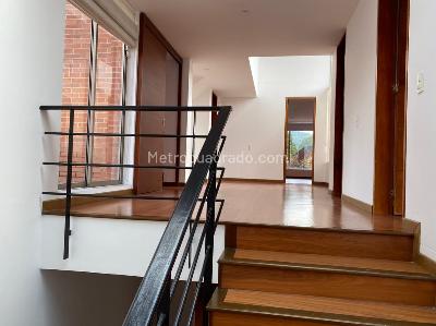 Casa de 4 alcobas en venta en San Jose De Bavaria, Bogotá, 540 m² · foto 14 de 20