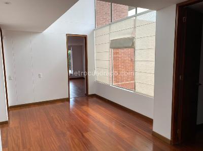 Casa de 4 alcobas en venta en San Jose De Bavaria, Bogotá, 540 m² · foto 15 de 20