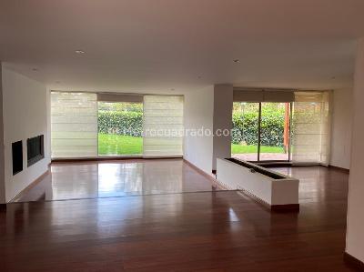 Casa de 4 alcobas en venta en San Jose De Bavaria, Bogotá, 540 m² · foto 8 de 20