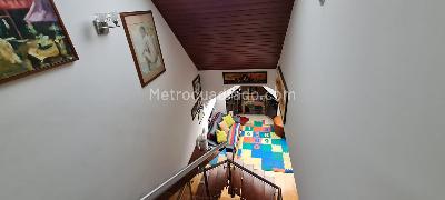 Casa de 4 alcobas en venta en San Jose De Bavaria, Bogotá, 340 m² · foto 11 de 18