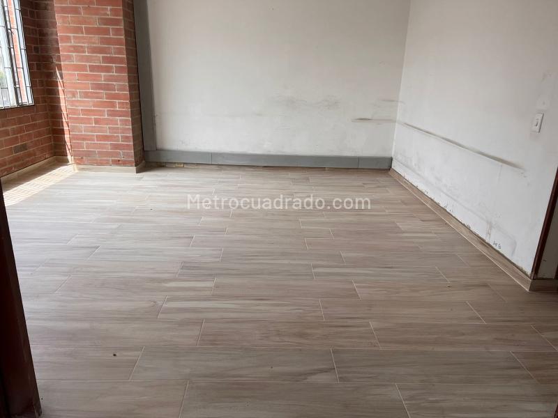 Bodega en Arriendo, PUENTE ARANDA, Bogotá D.C. - Más