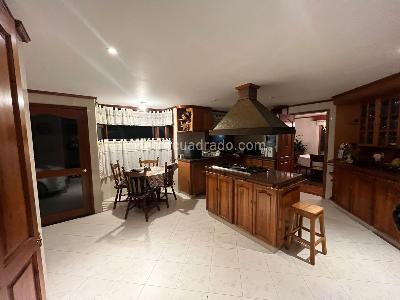 Casa de 4 alcobas en venta en San Jose De Bavaria, Bogotá, 400 m² · foto 11 de 18