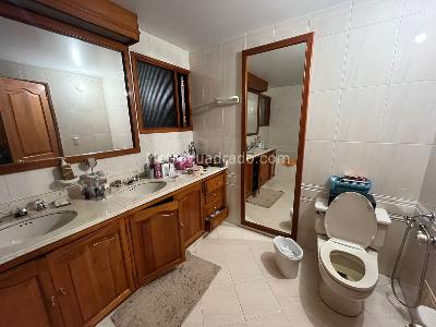 Casa de 4 alcobas en venta en San Jose De Bavaria, Bogotá, 400 m² · foto 17 de 18