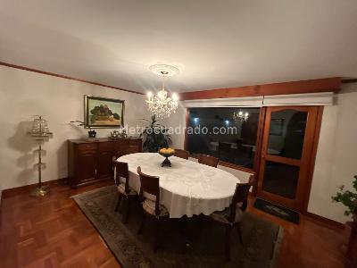 Casa de 4 alcobas en venta en San Jose De Bavaria, Bogotá, 400 m² · foto 4 de 18