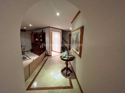 Casa de 4 alcobas en venta en San Jose De Bavaria, Bogotá, 400 m² · foto 7 de 18
