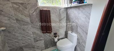 Casa de 4 alcobas en venta en San Jose De Bavaria, Bogotá, 286 m² · foto 18 de 19