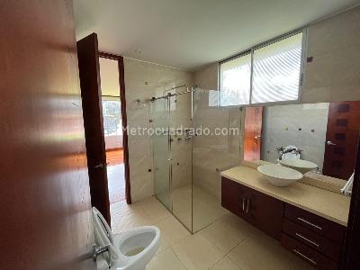 Casa de 4 alcobas en venta en Hacienda San Simon, Bogotá, 438 m² · foto 11 de 17