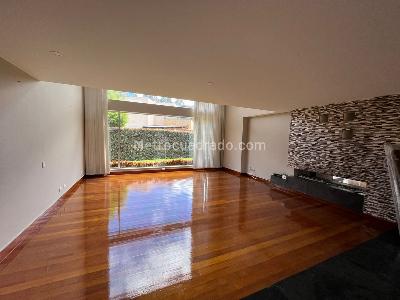 Casa de 4 alcobas en venta en Hacienda San Simon, Bogotá, 438 m² · foto 7 de 17
