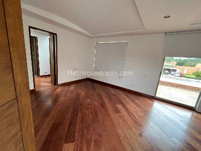 Casa de 4 alcobas en venta en Hacienda San Simon, Bogotá, 240 m² · foto 11 de 20