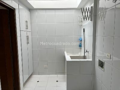 Casa de 4 alcobas en venta en Hacienda San Simon, Bogotá, 240 m² · foto 8 de 20
