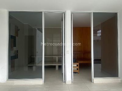 Casa de 4 alcobas en venta en San Jose De Bavaria, Bogotá, 450 m² · foto 4 de 19