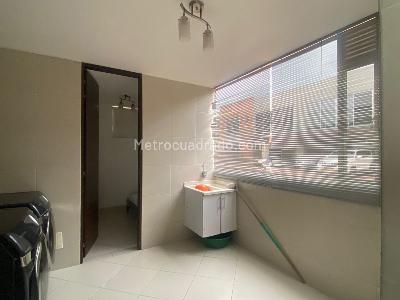Casa de 4 alcobas en venta en San Jose De Bavaria, Bogotá, 450 m² · foto 7 de 19
