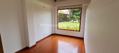 Casa de 4 alcobas en venta en Hacienda San Simon, Bogotá, 384 m² · foto 5 de 20