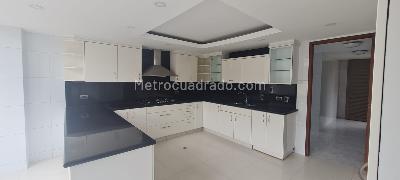 Casa de 4 alcobas en venta en Hacienda San Simon, Bogotá, 300 m² · foto 20 de 20