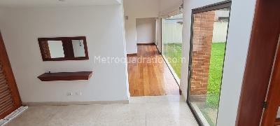 Casa de 4 alcobas en venta en Hacienda San Simon, Bogotá, 300 m² · foto 6 de 20