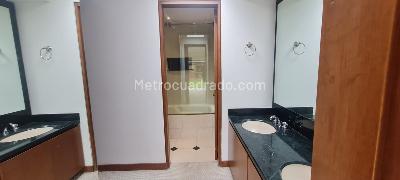 Casa de 4 alcobas en venta en Hacienda San Simon, Bogotá, 300 m² · foto 9 de 20