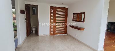 Casa de 4 alcobas en venta en Hacienda San Simon, Bogotá, 300 m² · foto 10 de 20