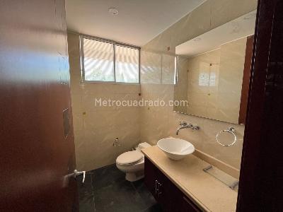 Casa de 4 alcobas en venta en Hacienda San Simon, Bogotá, 438 m² · foto 6 de 17