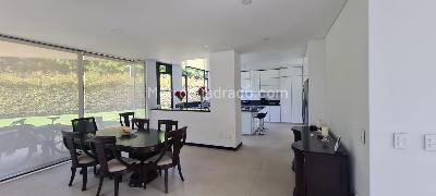Casa de 4 alcobas en venta en Hacienda San Simon, Bogotá, 400 m² · foto 13 de 18