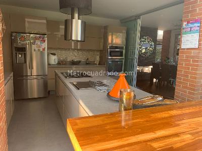 Casa de 4 alcobas en venta en Hacienda San Simon, Bogotá, 480 m² · foto 7 de 16