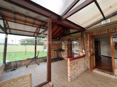 Casa de 4 alcobas en venta en San Jose De Bavaria, Bogotá, 320 m² · foto 18 de 20