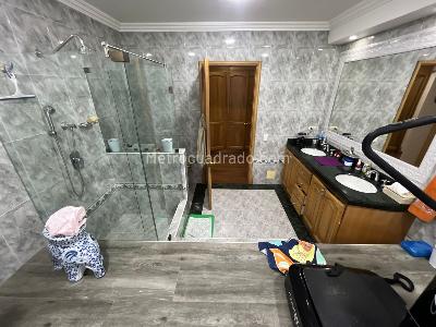 Casa de 4 alcobas en venta en San Jose De Bavaria, Bogotá, 286 m² · foto 9 de 15