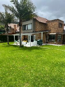 Casa de 4 alcobas en venta en San Jose De Bavaria, Bogotá, 350 m² · foto 12 de 14