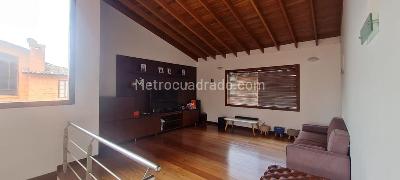 Casa en venta en San Jose De Bavaria, Bogotá · foto 10 de 18