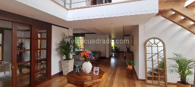 Casa en venta en San Jose De Bavaria, Bogotá · foto 7 de 18