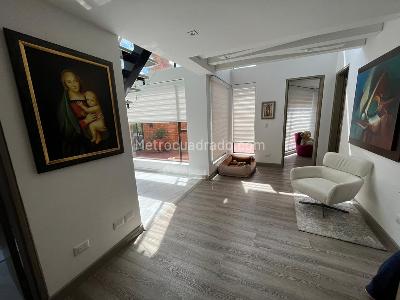 Casa de 4 alcobas en venta en San Jose De Bavaria, Bogotá, 320 m² · foto 5 de 18