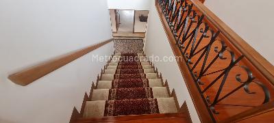Casa de 4 alcobas en venta en San Jose De Bavaria, Bogotá, 300 m² · foto 12 de 20