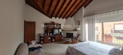 Casa de 4 alcobas en venta en San Jose De Bavaria, Bogotá, 300 m² · foto 8 de 20
