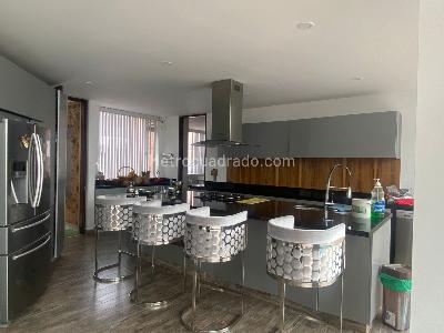 Casa de 4 alcobas en venta en San Jose De Bavaria, Bogotá, 450 m² · foto 9 de 20