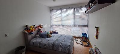 Casa de 3 alcobas en venta en San Jose De Bavaria, Bogotá, 400 m² · foto 8 de 20