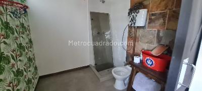 Casa de 4 alcobas en venta en San Jose De Bavaria, Bogotá, 400 m² · foto 17 de 19
